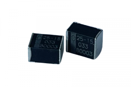 Condensadores electrolíticos de aluminio de polímero conductor de 16 V, 33μF (SMLC) - ASAB - Nuestro condensador electrolítico de aluminio de polímero conductor de 33μF ESR 90 16V (SMLC) se utiliza en equipos informáticos y aplicaciones relacionadas con la energía, y es particularmente adecuado para circuitos de potencia con espacio limitado y altos requisitos de fiabilidad.