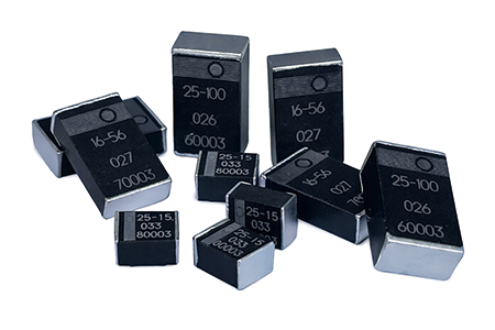 导电高分子固态电容(端电极片式) - 标准型 - APAQ10-33v 105°C 2000H 导电高分子固态电容(端电极片式) - 标准型